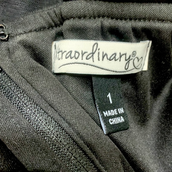 Black Formal Gown - Picture 7 of 8